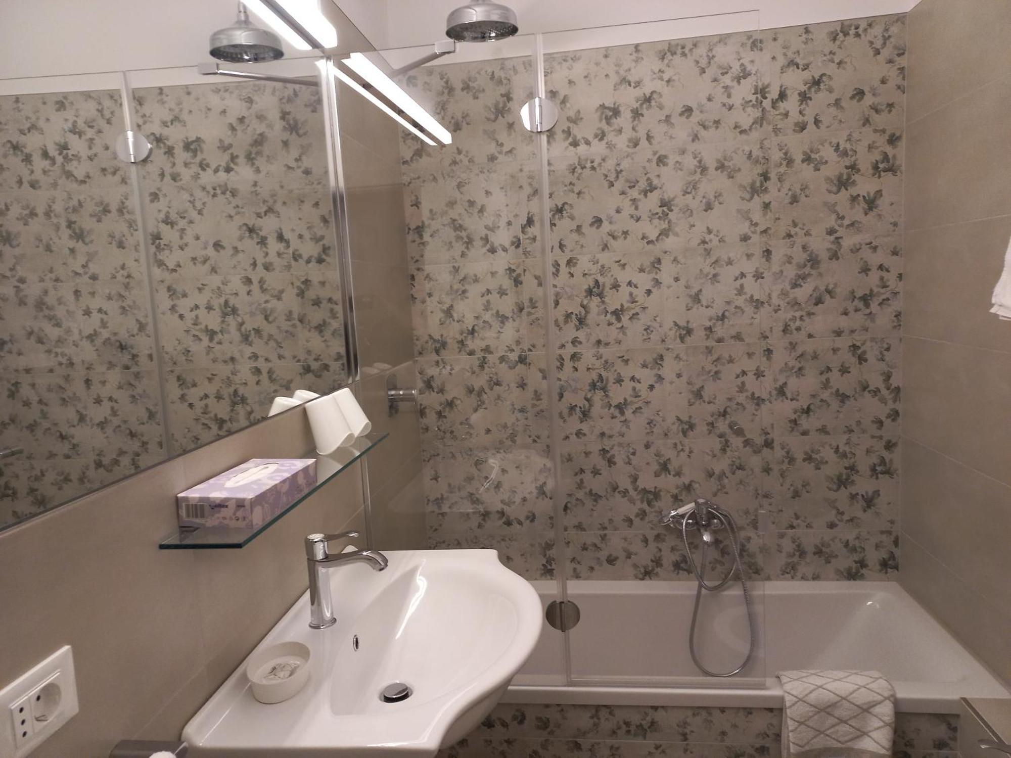 Hotel Lux ميرانو الغرفة الصورة