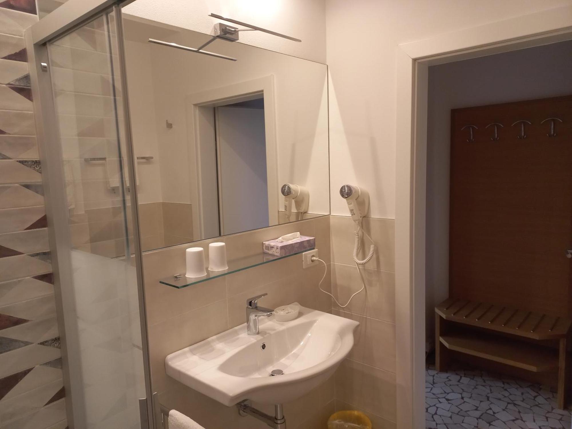 Hotel Lux ميرانو الغرفة الصورة