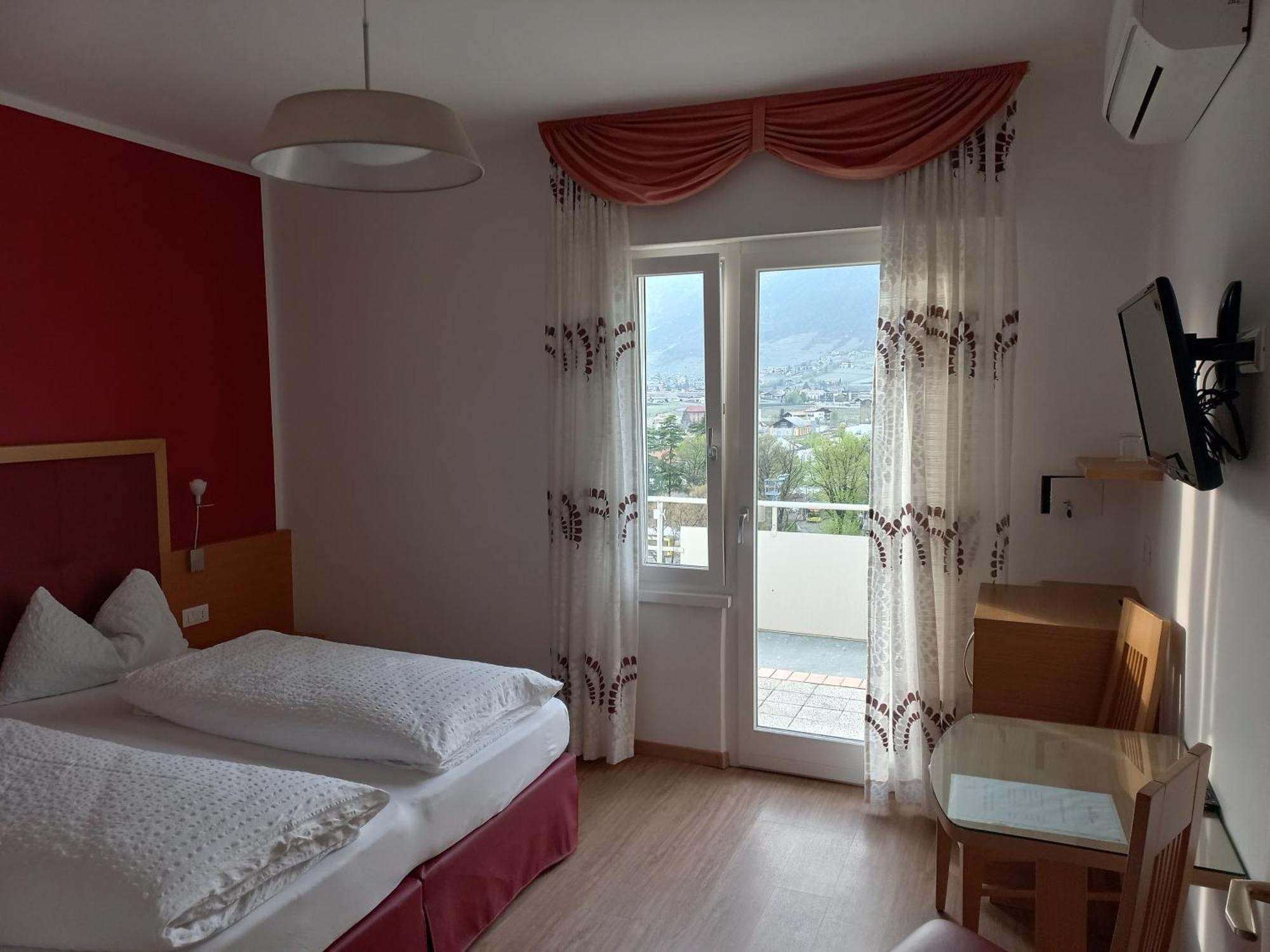 Hotel Lux ميرانو الغرفة الصورة