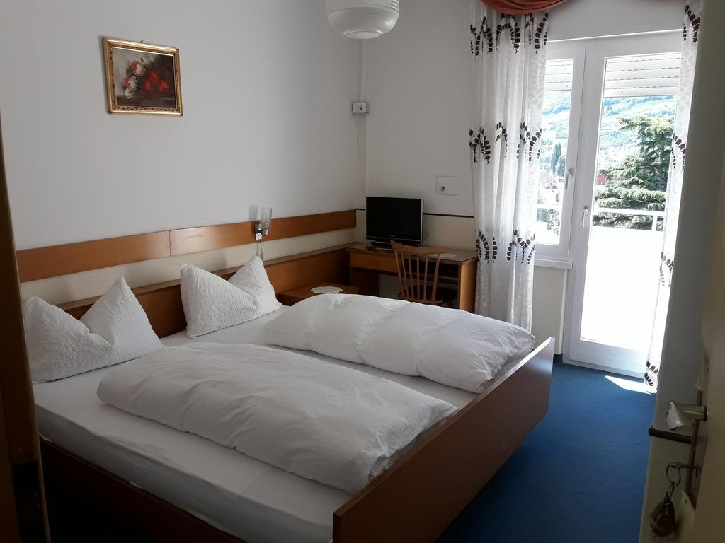 Hotel Lux ميرانو المظهر الخارجي الصورة