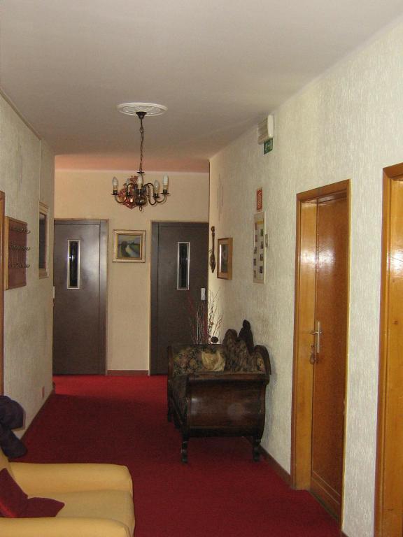 Hotel Lux ميرانو المظهر الخارجي الصورة
