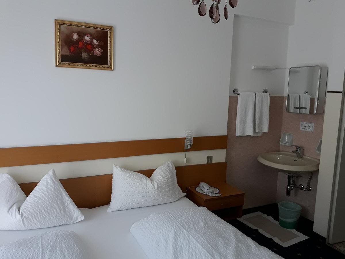 Hotel Lux ميرانو المظهر الخارجي الصورة
