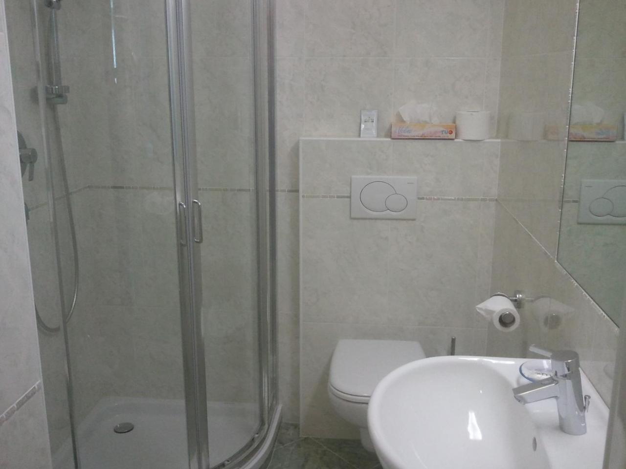 Hotel Lux ميرانو المظهر الخارجي الصورة