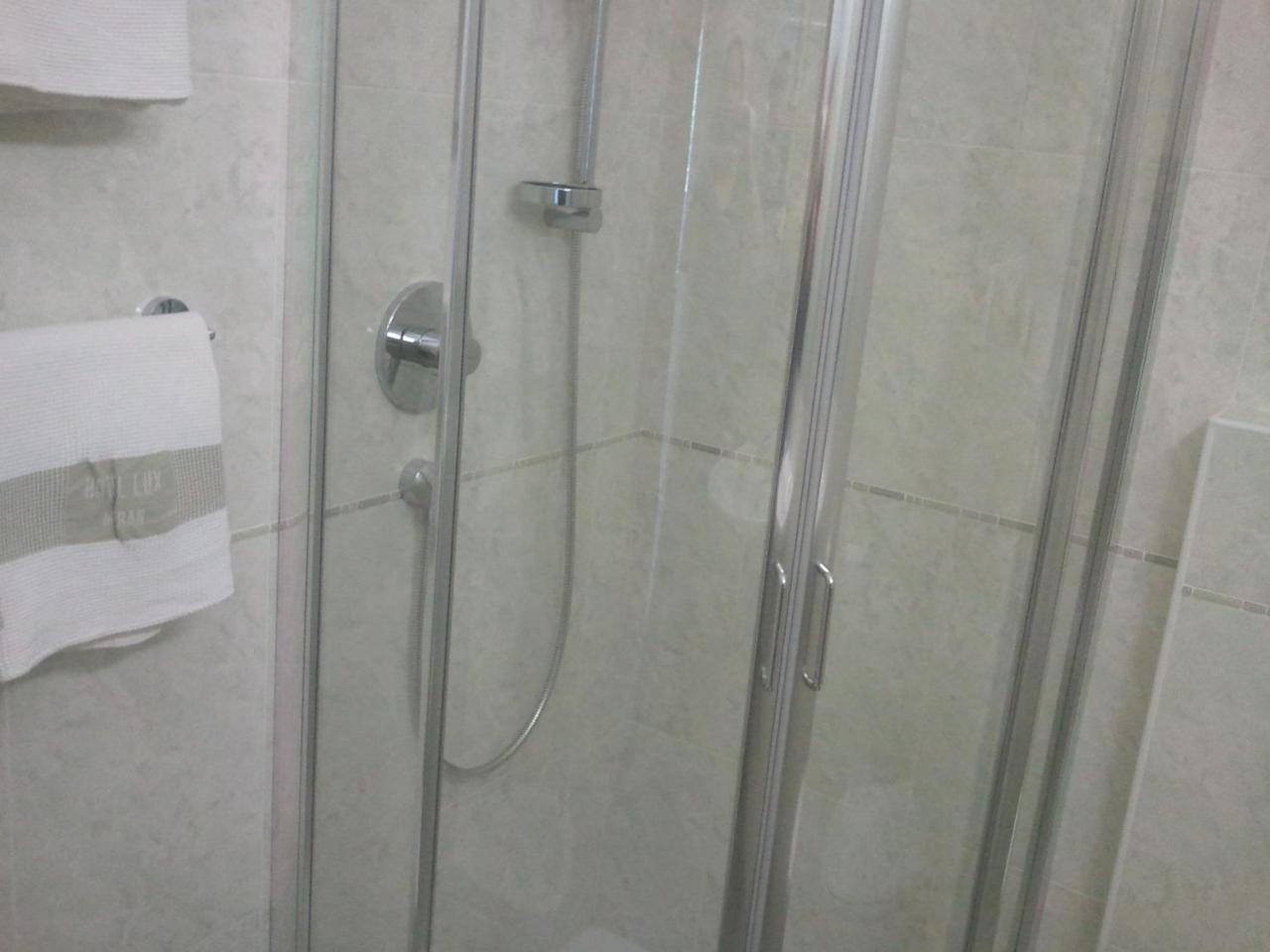 Hotel Lux ميرانو المظهر الخارجي الصورة